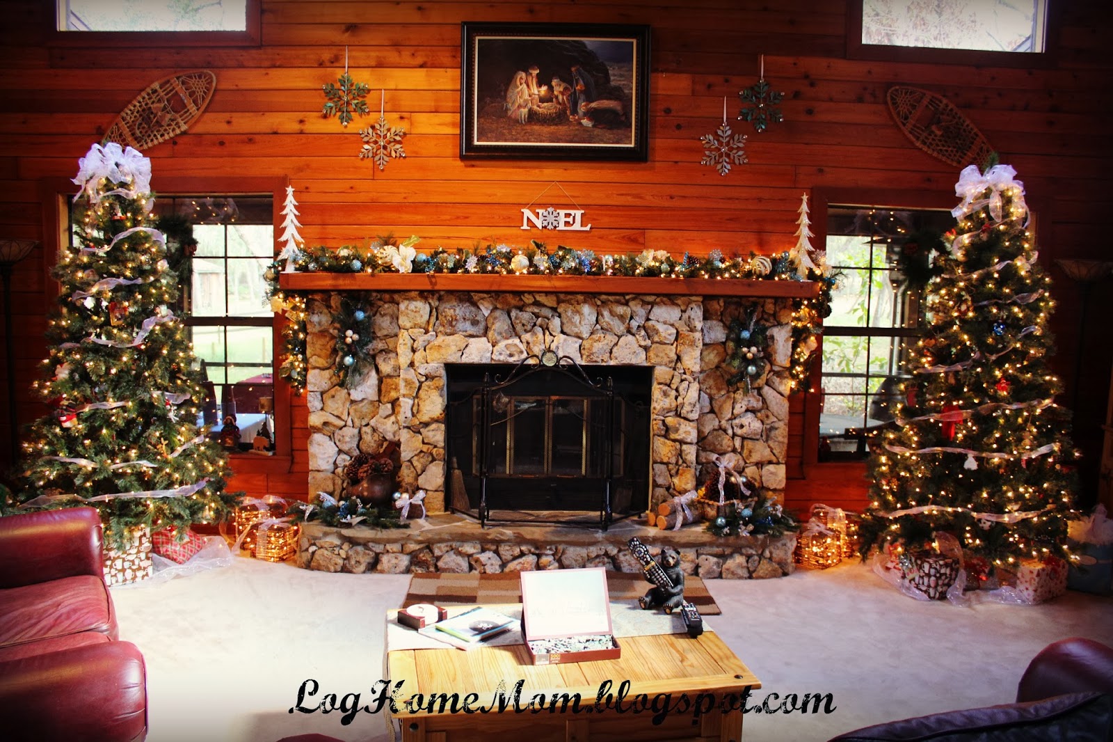 Log Home Mom Christmas Makes Me Feel Emotional