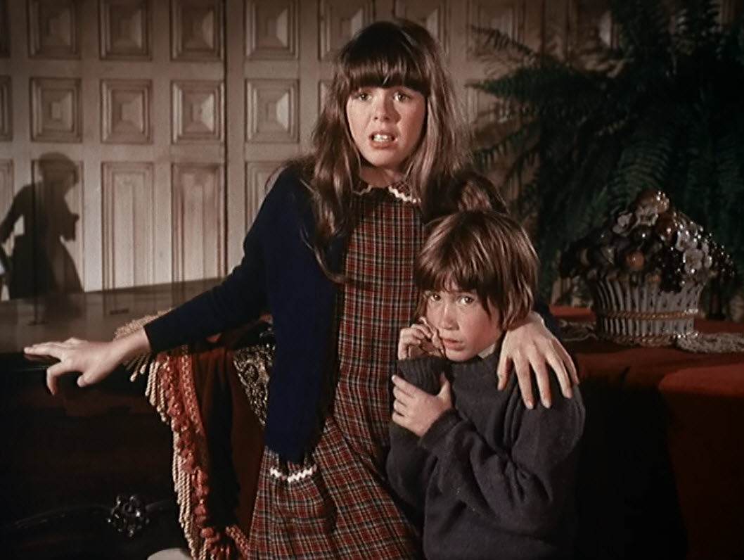 The Retro Rocket Waltons 6.11 “The Children’s Carol, Parts 1 and 2”