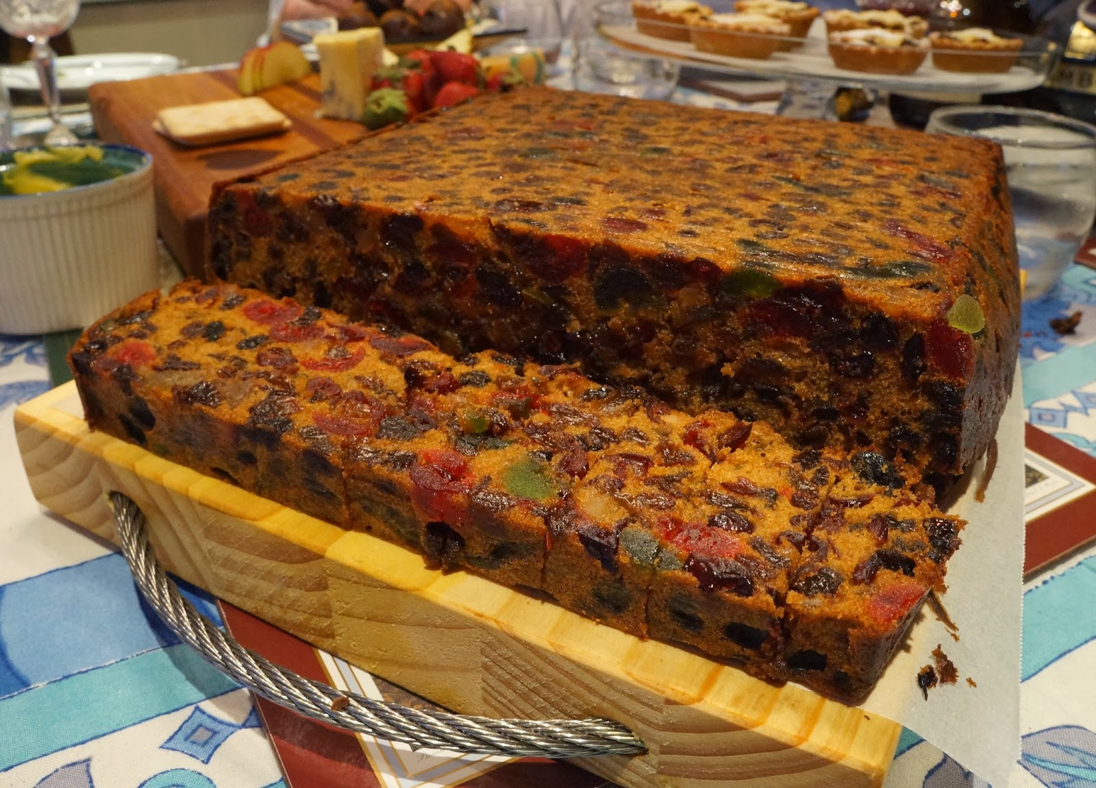 Crafty Cake Creative: Christmas Cake at last