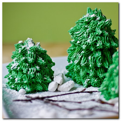 Cakes christmas cake traditional decorating british designs fun amazing decorations england xmas english foods exciting chooser via holly wonderland candle All About Fashion: Latest Varieties Of Cristmas Cakes