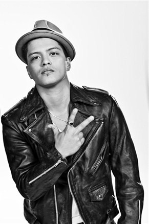 michael copon jacob black. michael copon kim kardashian. michael copon jacob black.