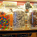 Des bonbons et du vin