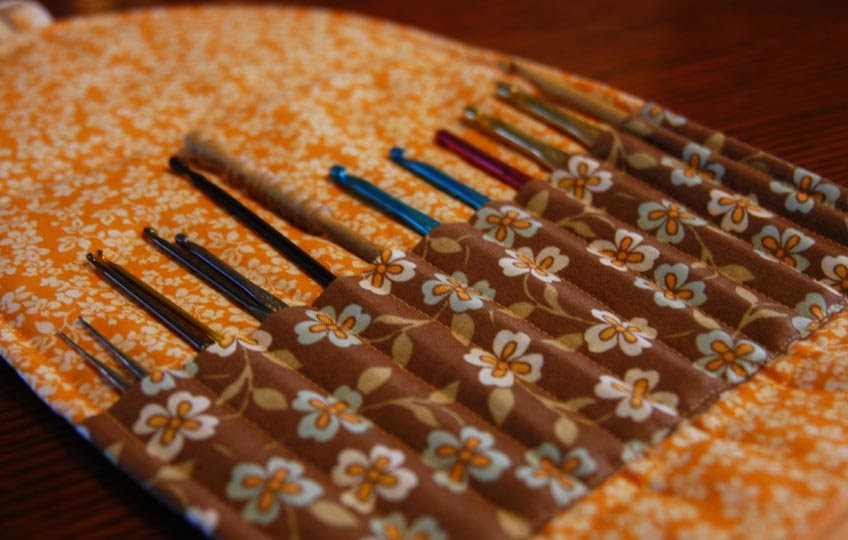 How to Make a crochet hook case Life According to Missus Vonkysmeed