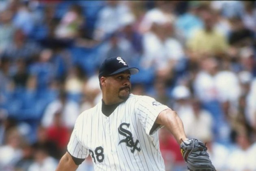 July 5, 1991: Cubs' Frank Castillo pitches complete game against