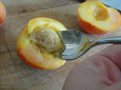 removing peach pit