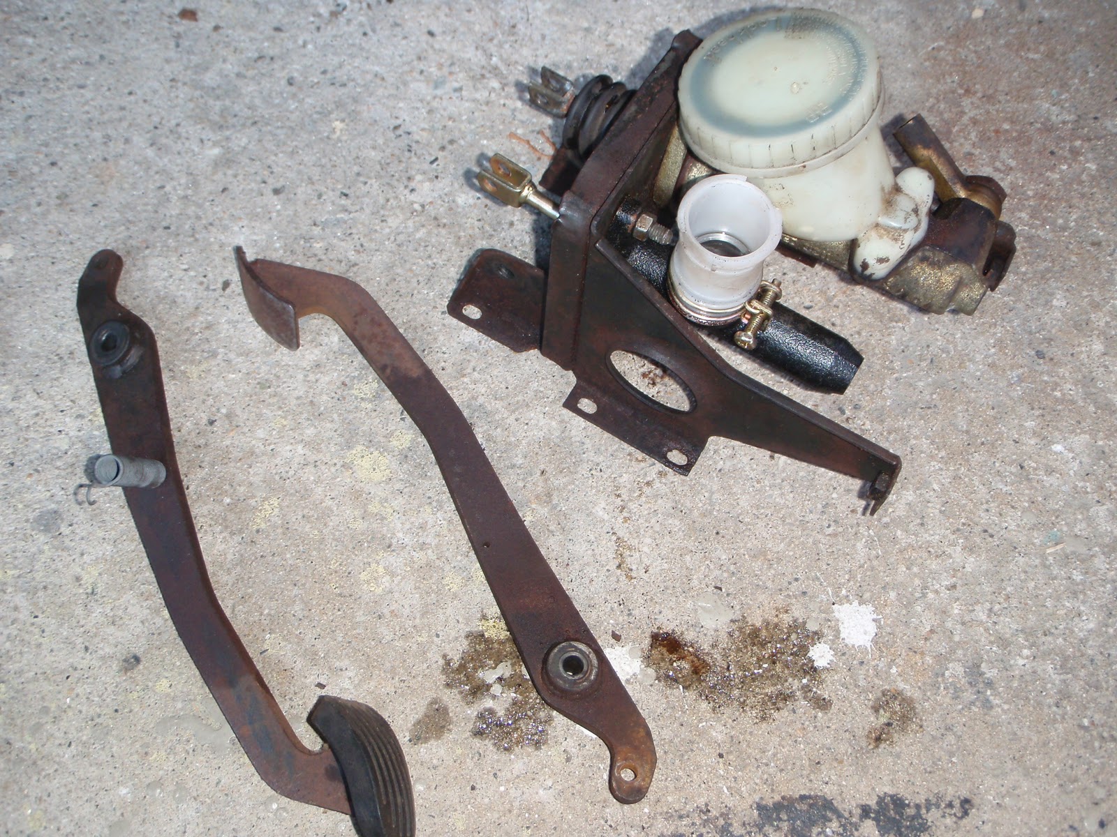 MGB in the Garage Day 8 Pedal box