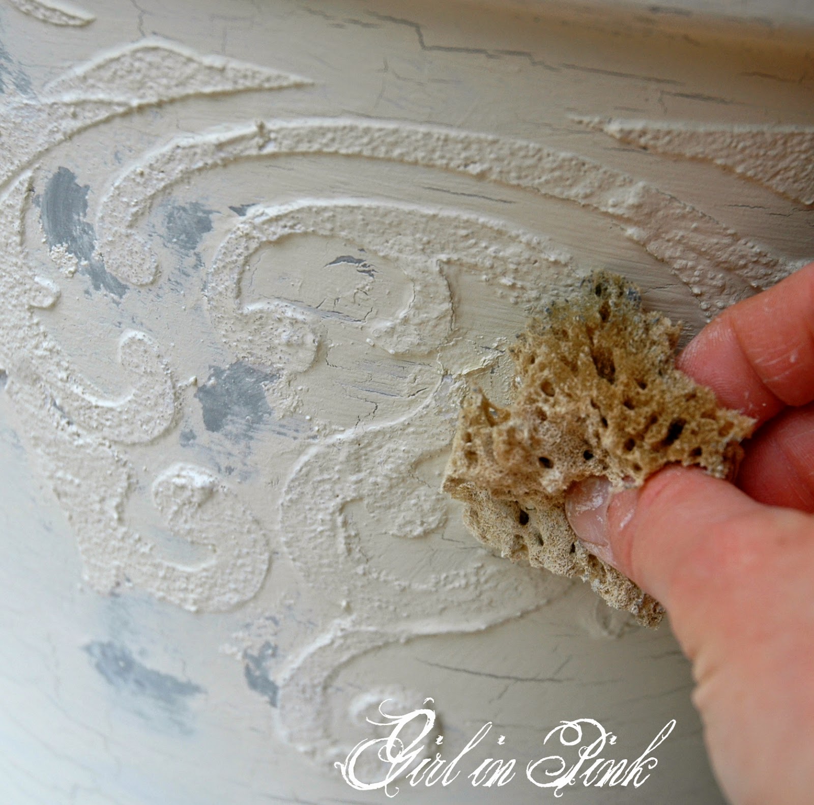 Girl in Pink How to Create Beautiful Finishes on Flower Pots and Seal