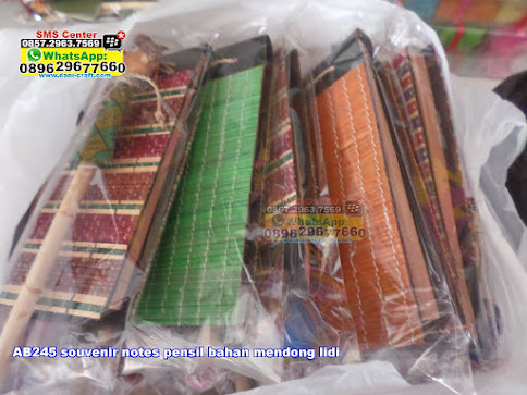 souvenir notes pensil bahan mendong lidi jual