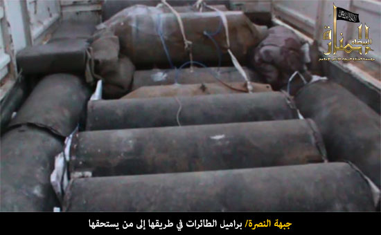 Jabhat+cluster+bomb+2.jpg