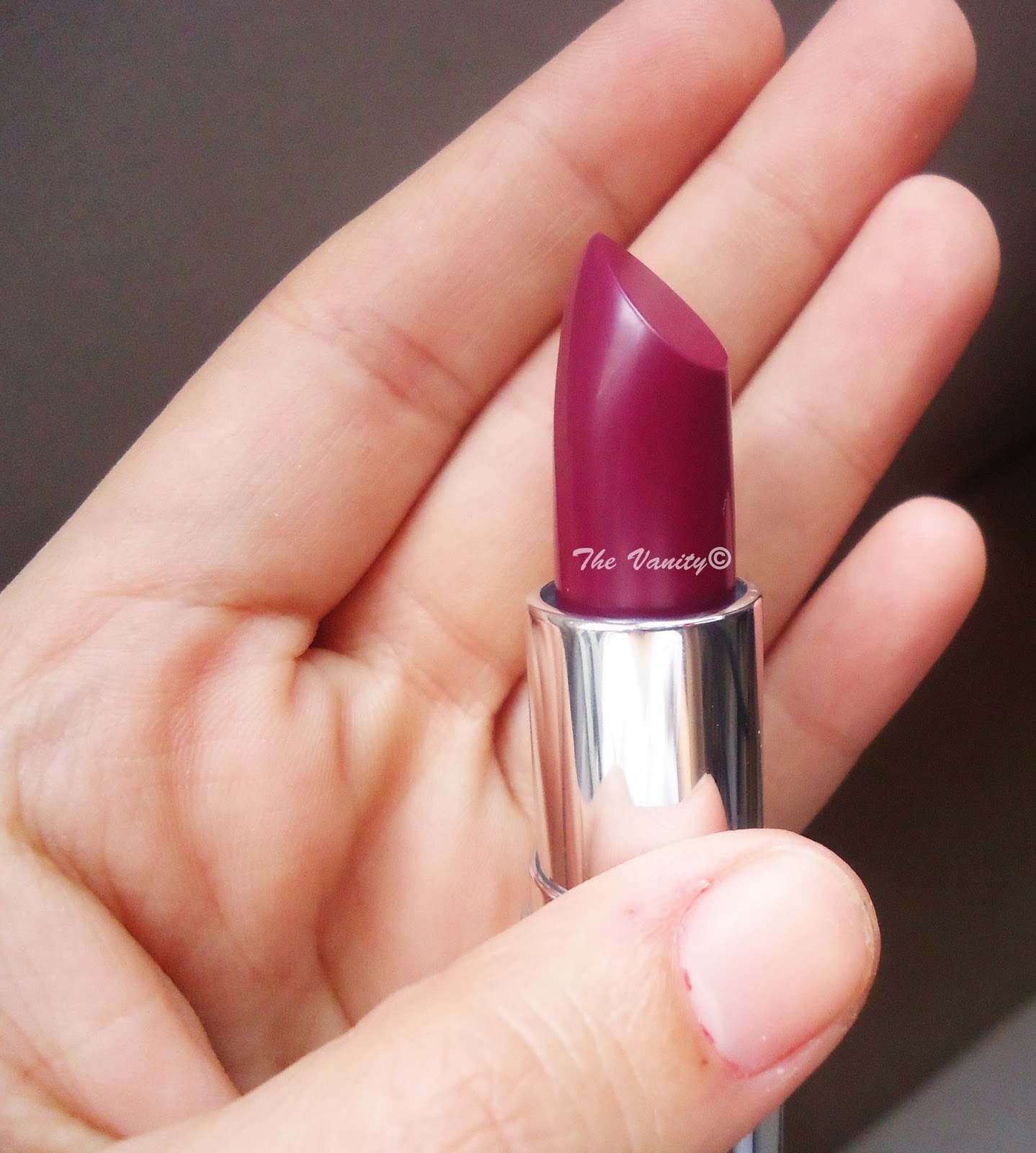 The New Body Shop Colour Crush Lipstick review | The Vanity