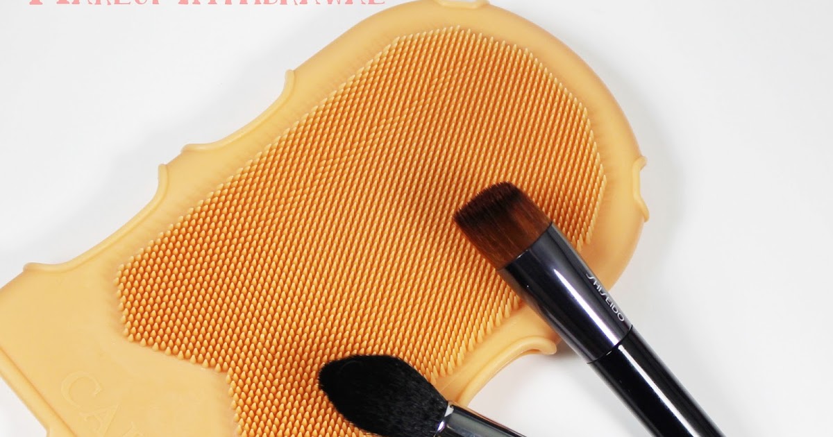 A Brush Washing Alternative to the 39 Sigma Glove Makeup Withdrawal