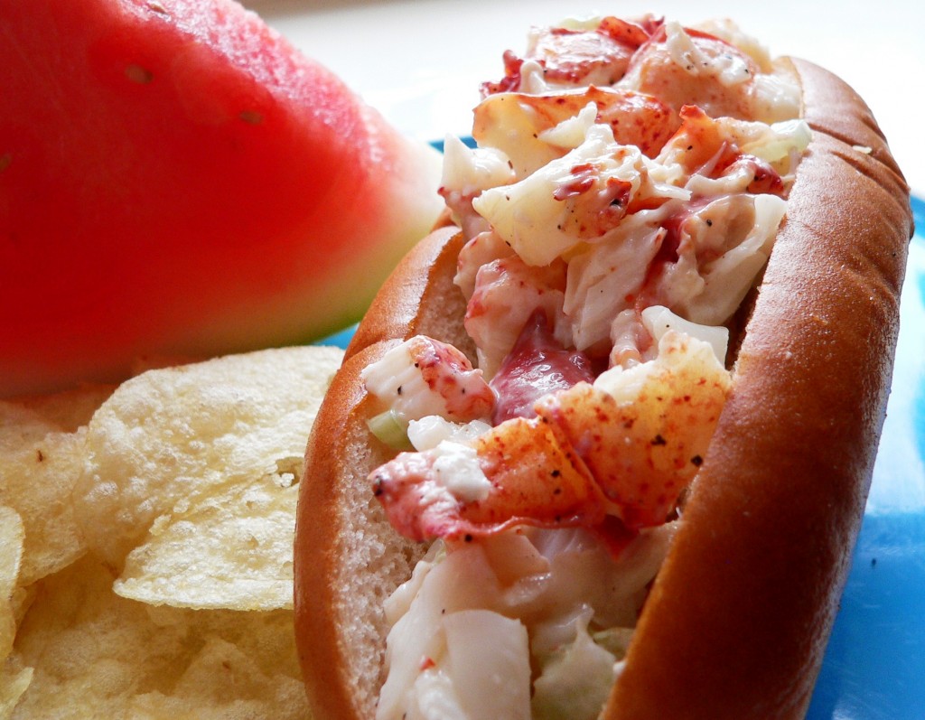 Crate to Plate DIY The Maine Lobster Roll