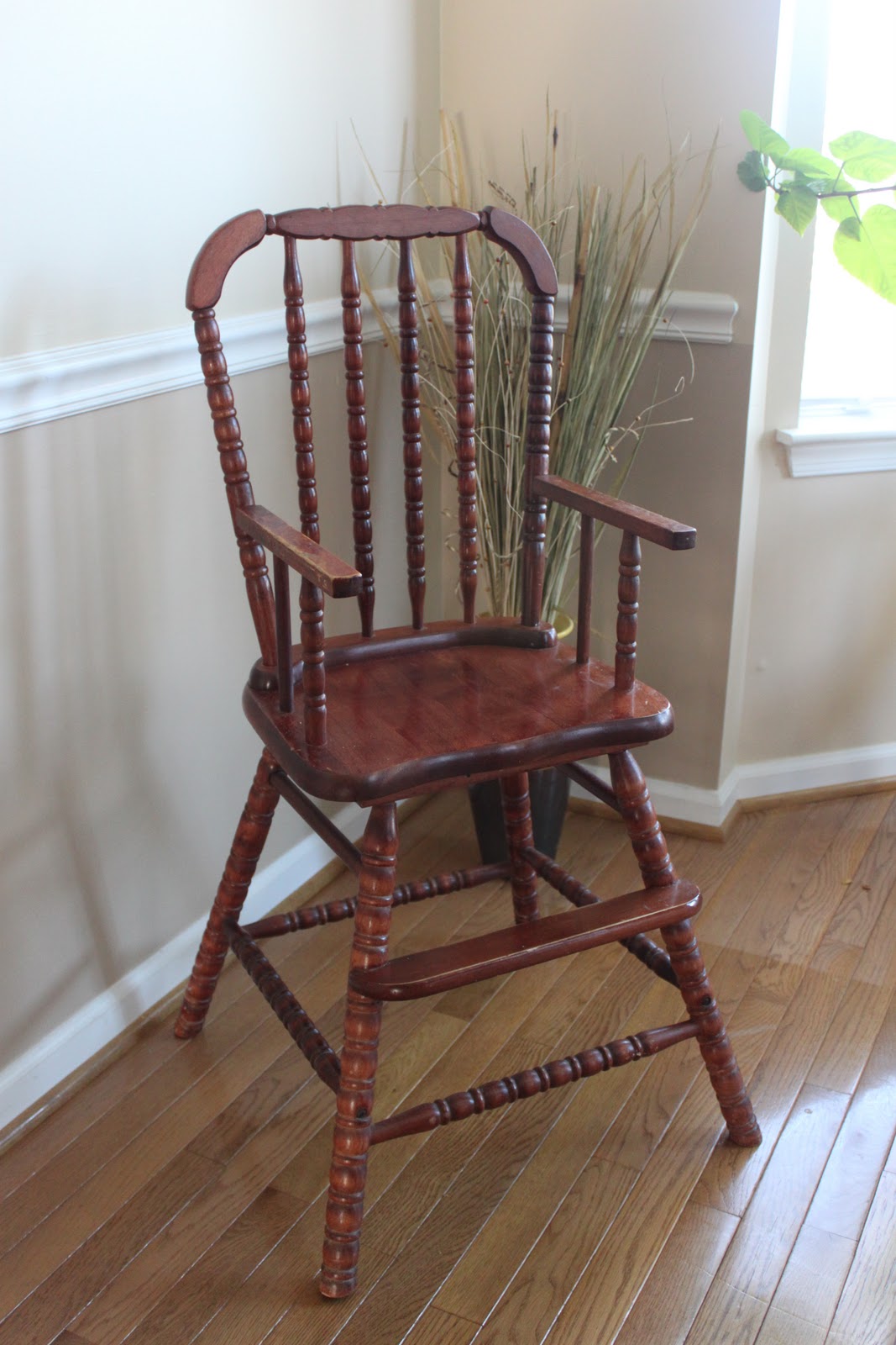 Jenny Lind High Chair