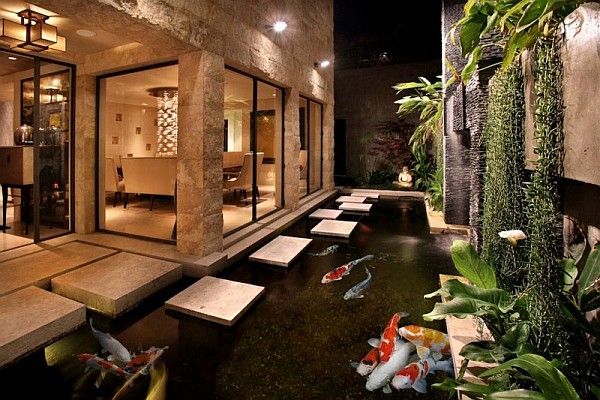 Taman dan Kolam Ikan Mini Konsep Rumah Minimalis Ini Bisa