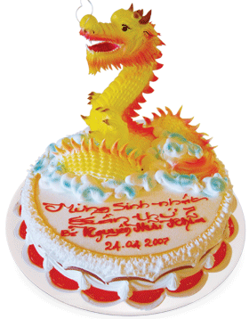 Bánh sinh nhật hình con rồng