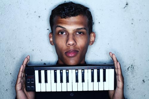 http://4.bp.blogspot.com/-clf62TOgRps/UaEited8ZVI/AAAAAAAAmCQ/hTAZpcRvYUA/s1600/stromae_promo_juin2010_07.jpg