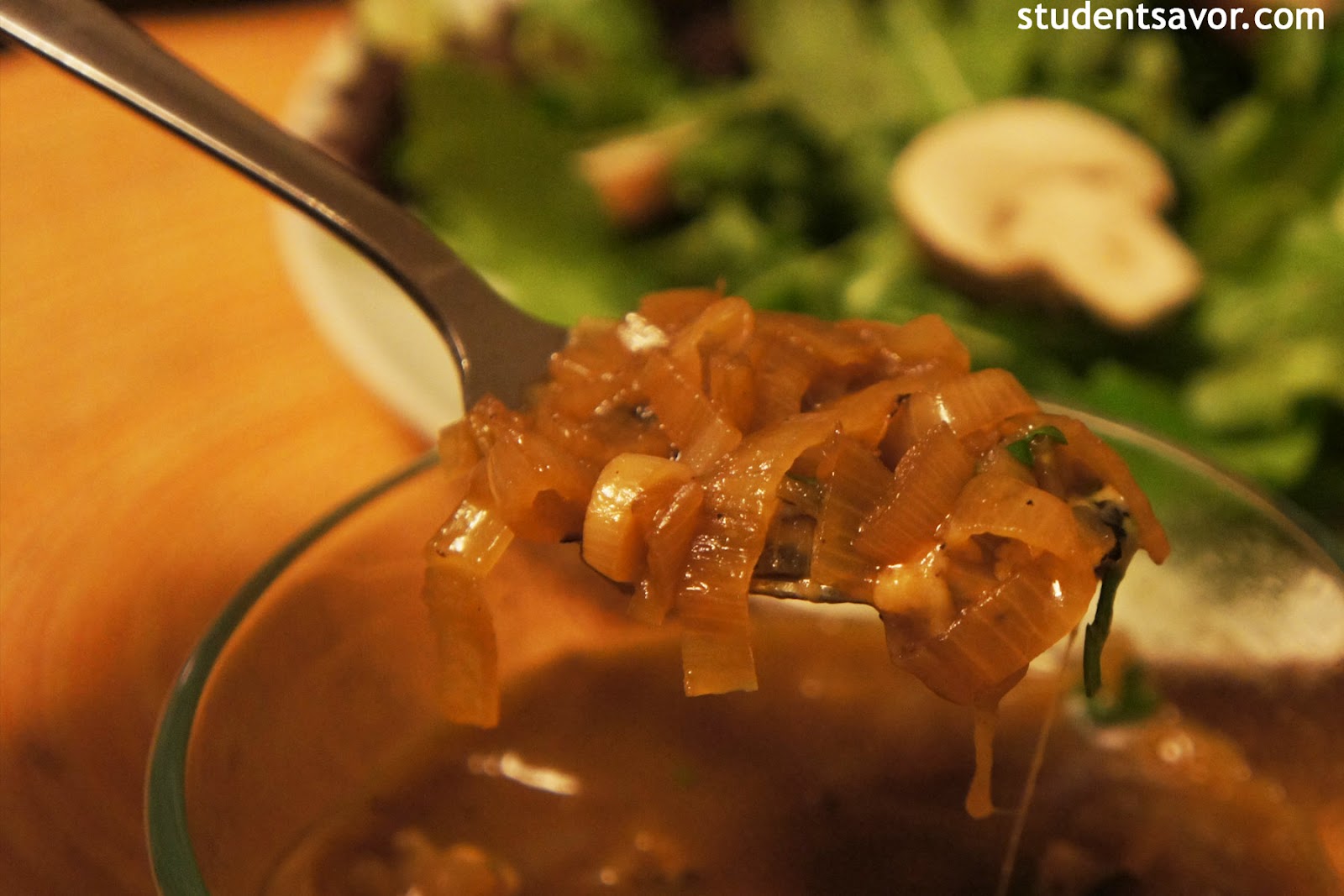 STUDENT SAVOR Steamy Shallot Soup