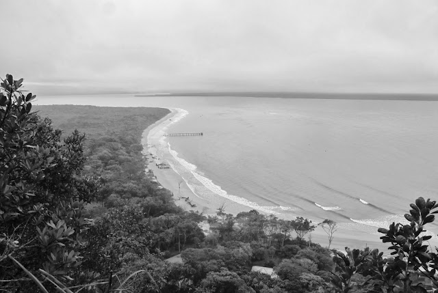 Vista do Morro da Baleia, na Ilha do Mel no Paraná.