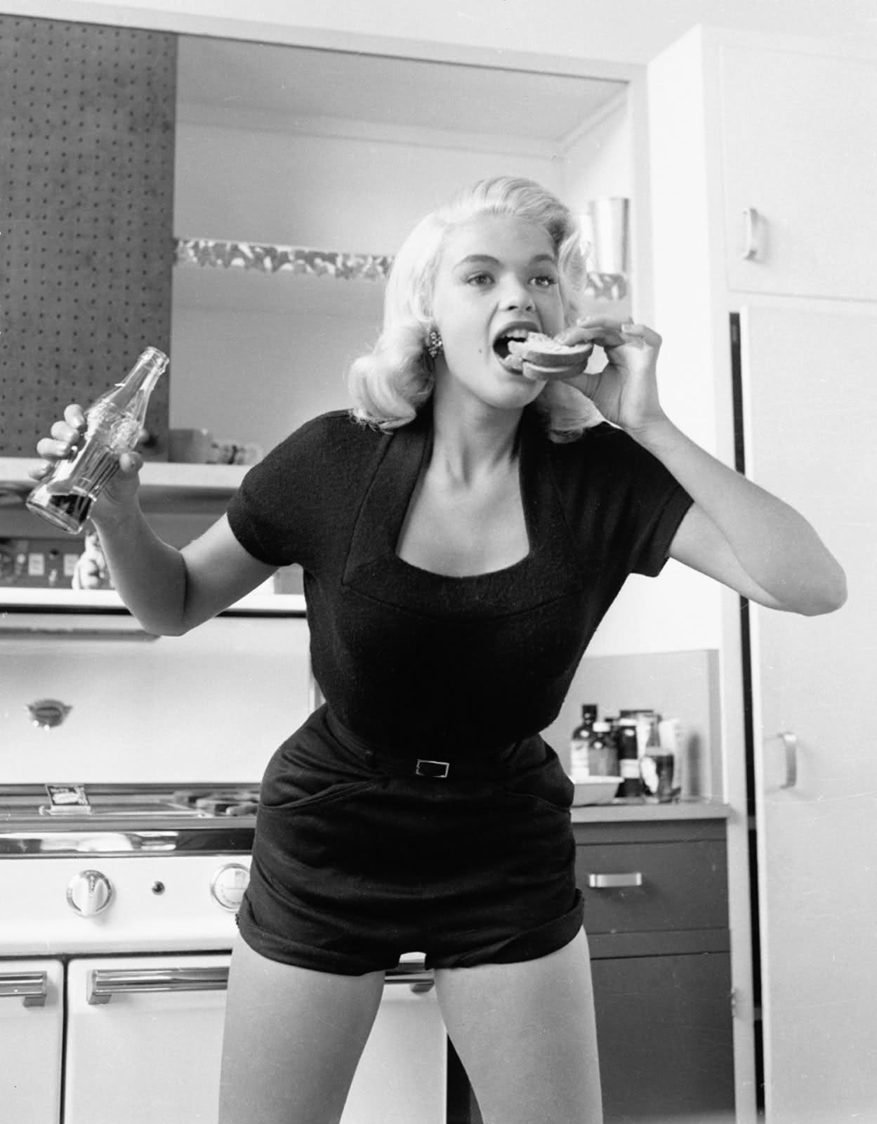 Kaylin Fitzpatrick: 1960's bombshell...jayne mansfield