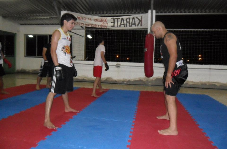 KICKBOXING Fotos do Treino de Kick Boxing EQUIPE KICK BOXING FULL