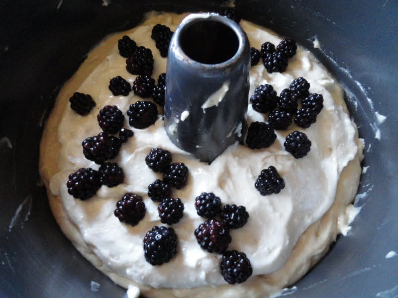 Blackberry Cream Cheese Coffee Cake Serena Bakes Simply From Scratch
