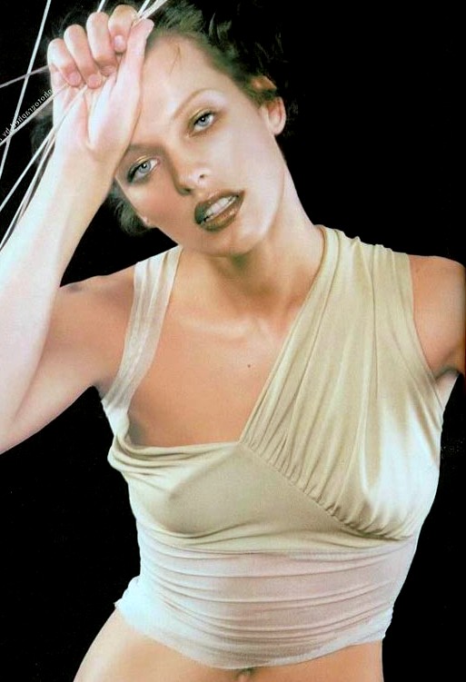 Celebrities Photos: Pi... Milla Jovovich