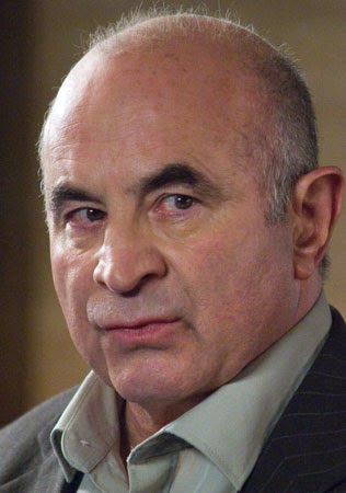critics large bob hoskins thrill acting critics large bob hoskins thrill acting