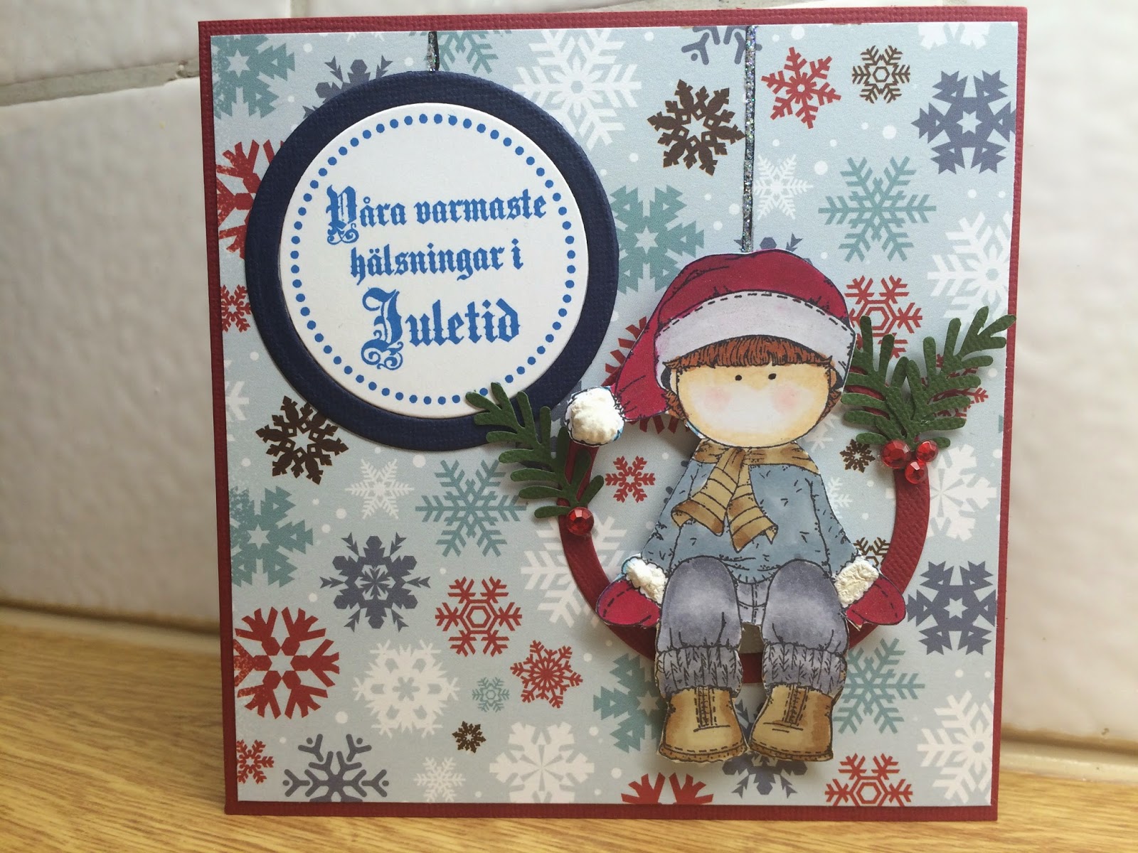 Dreamcatched Scrapbooking & Kortmakeri Julkortsbomb!! Kan finnas