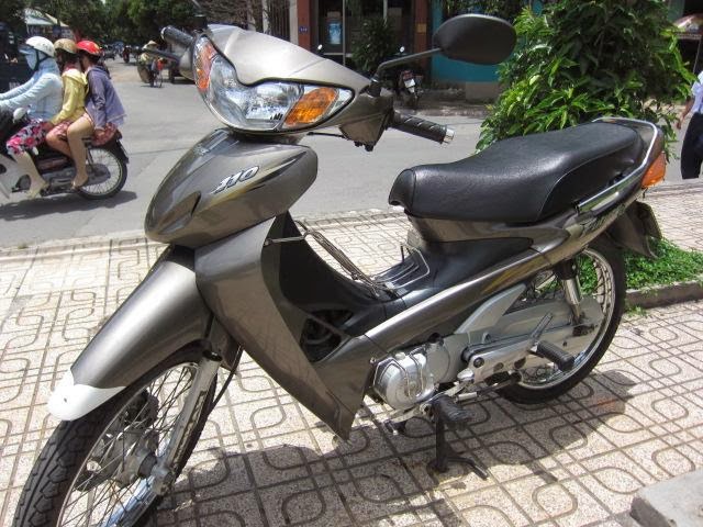 Honda Future nhập khẩu màu xanh đăng kí 2003 ở Hà Nội giá 96tr MSP 809864