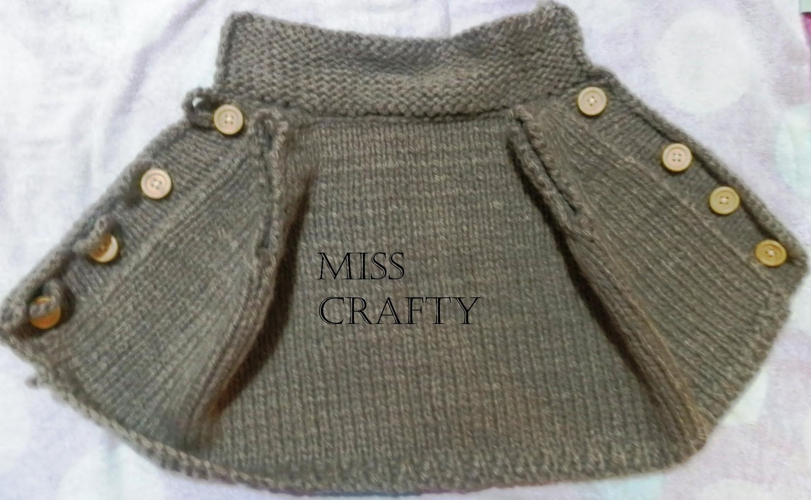 The Craft Gallery Knitted Collar Vest Toddler