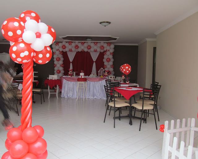 Criando Sonhos DECORAÇÃO DE FESTA INFANTIL MINIE VERMELHA Criando Sonhos DECORAÇÃO DE FESTA INFANTIL MINIE VERMELHA