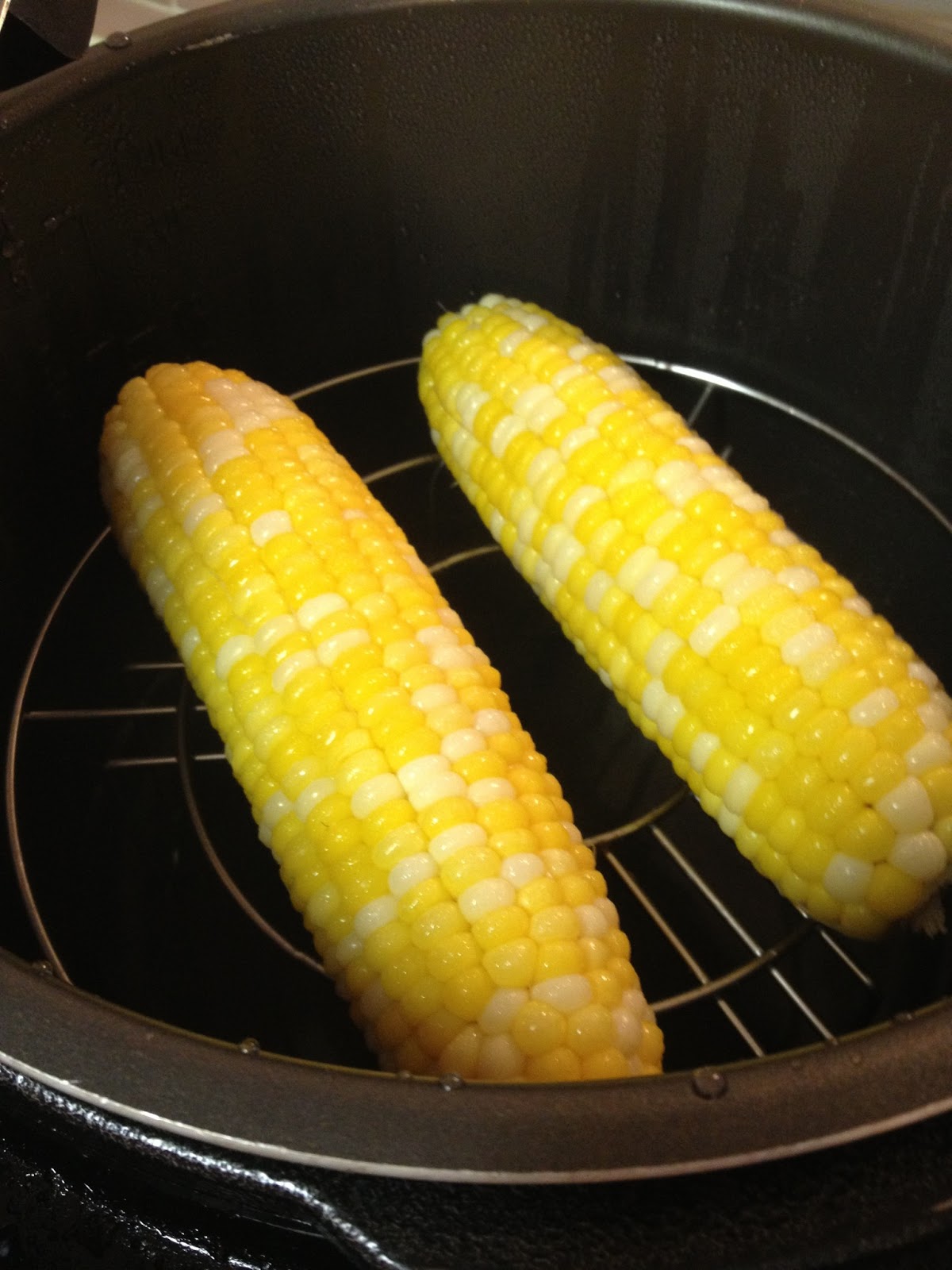 Tracy Cooks in Austin Corn on the cob , Pressure Cooker style