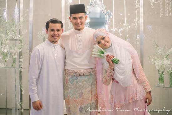 Foto Cantik Pernikahan Diana Amir oleh AmalinaTuna Foto Cantik Pernikahan Diana Amir oleh AmalinaTuna