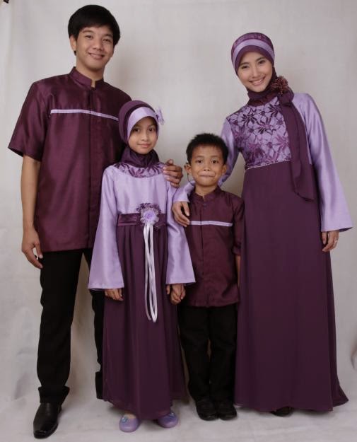Model Baju Keluarga Muslim Seragam Kembar Terbaru 2018 model baju keluarga muslim seragam kembar terbaru 2018