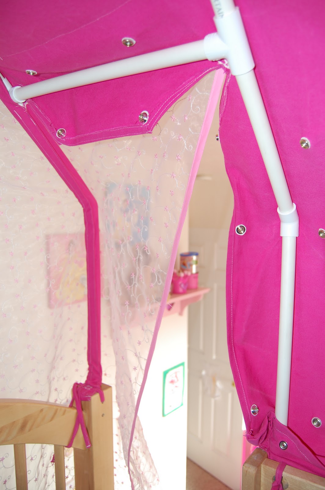 Everyone's Excited and Confused Pictures of the Top Bunk Bed Tent and