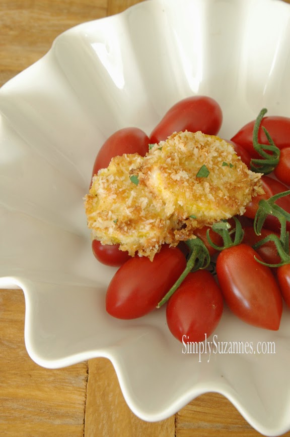 Simply Suzanne's AT HOME baked yellow squash rounds . . . a Summer