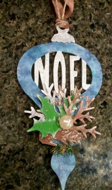My Crafty Friend Jen: Christmas Eve and Handmade Ornaments