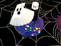 Halloween Recipe, Scary Boo Berry Cupcakes
