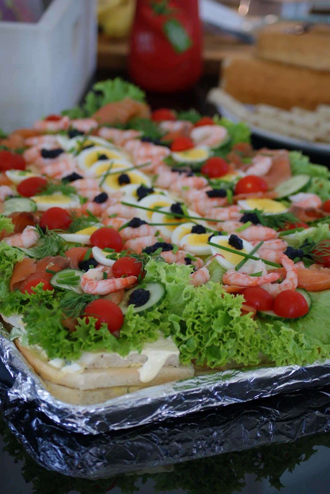 oppskrift på smørbrødkake