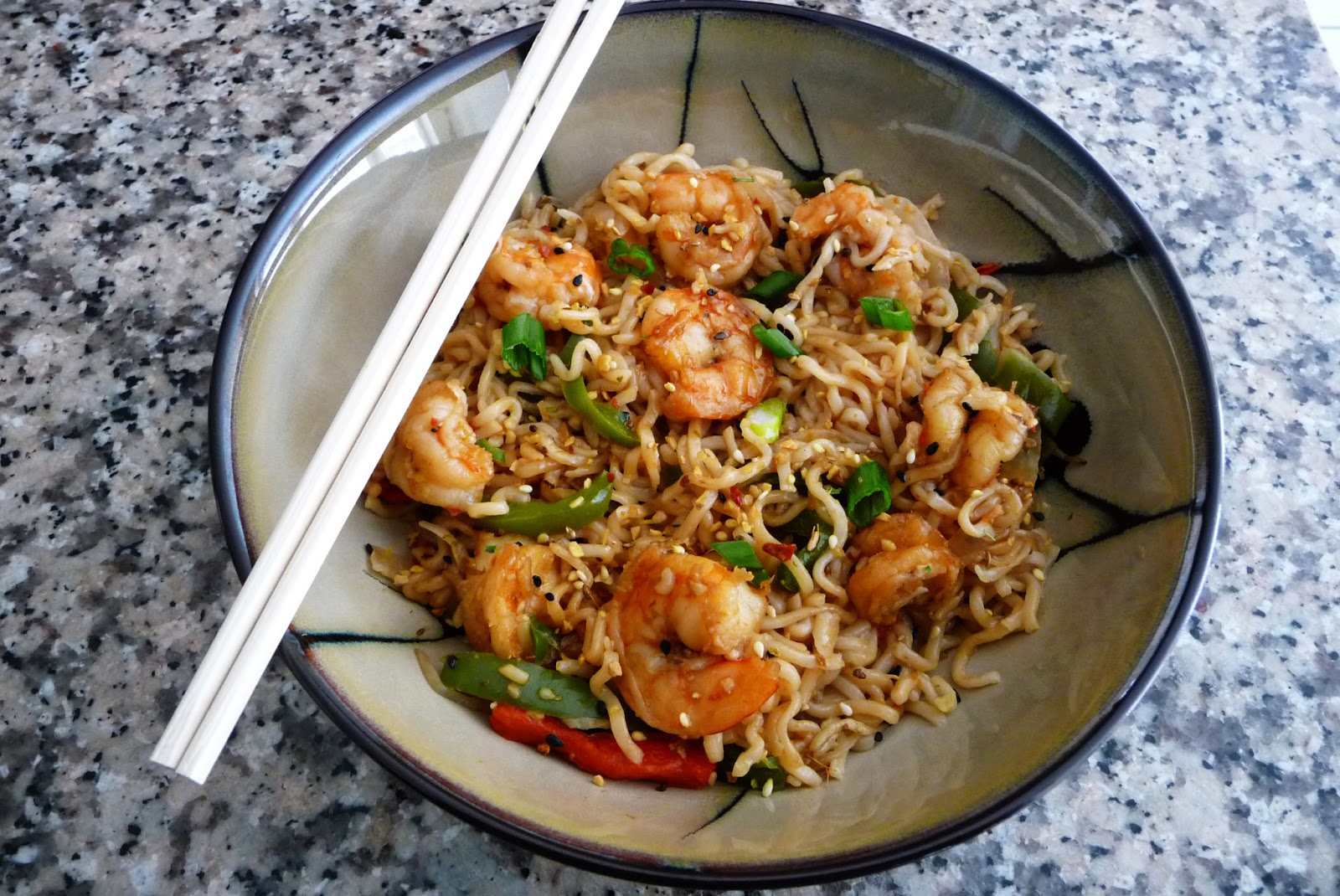 Shrimp Yakisoba Easy Cooking with Sandy