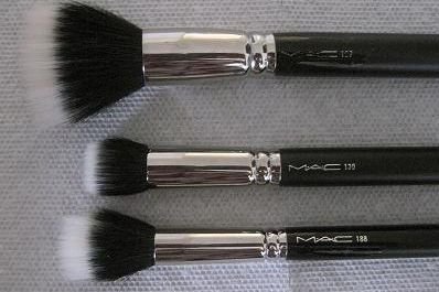 RAIN OF MAKE UP: BROCHAS PARA APLICAR MAQUILLAJE