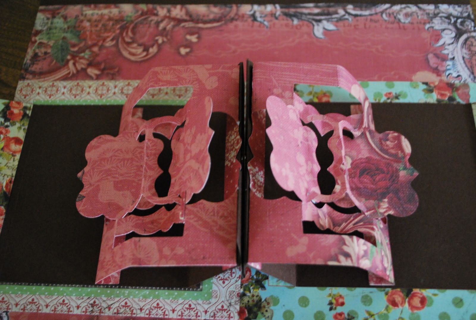 Patsy's Piddlings Scrapbook Popup pages....