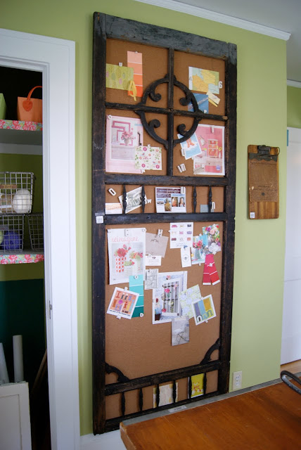 Creative and Cool Ways to Reuse Old Doors (18) 11
