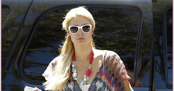 In LVoe with Louis Vuitton: Paris Hilton with Vernis Alma