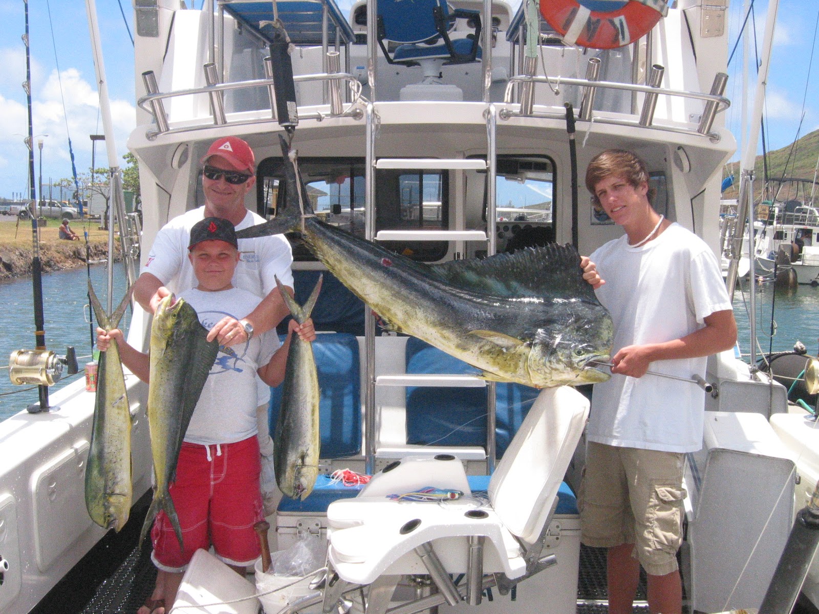 Clure Fishing Chaters Kauai Hawaii Kauai Fishing
