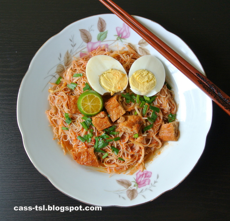 Mee Siam (Spicy Rice Vermicelli) Recipe — Dishmaps