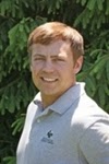 Vern Dryden, DVM, CJF, of Rood and Riddle Equine Hospital Vern Dryden, DVM, CJF