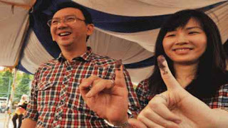 Basuki Tjahaja Purnama / Ahok Bersama Istri Basuki Tjahaja Purnama / Ahok Bersama Istri