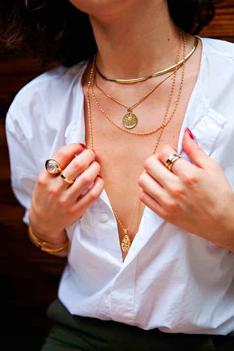 Blusa de seda y cadenas Blusa de seda y cadenas