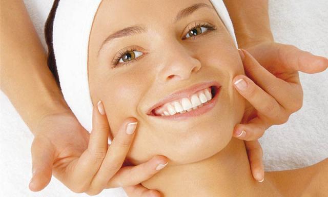 Facial hair removal for woman Facial hair removal for woman